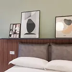 Apartman Station *